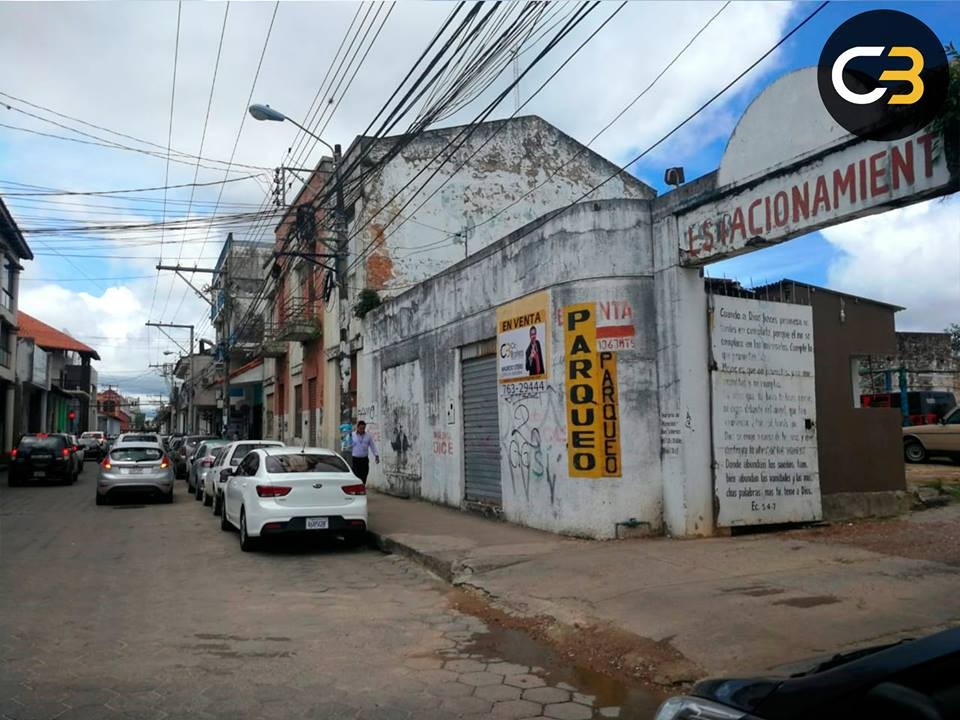 Terreno en VentaTerreno sobre Calle Bolivar Foto 3