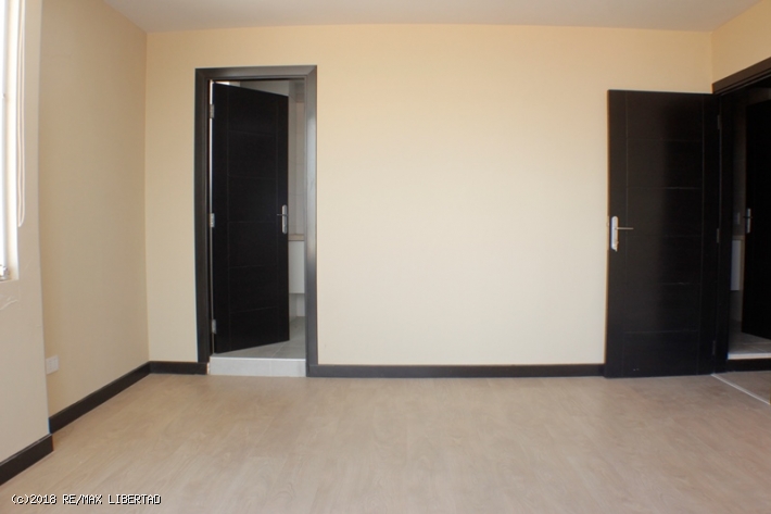 Departamento en Mesadilla en Cochabamba 3 dormitorios 3 baños  Foto 8
