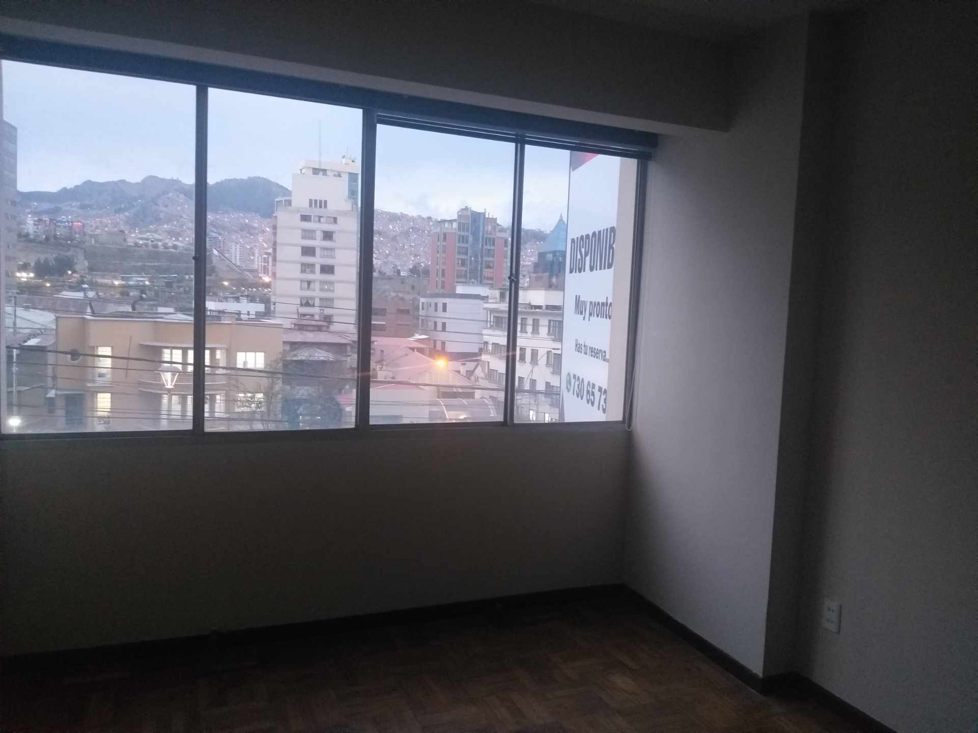 Departamento en Centro en La Paz 4 dormitorios 3 baños  Foto 3