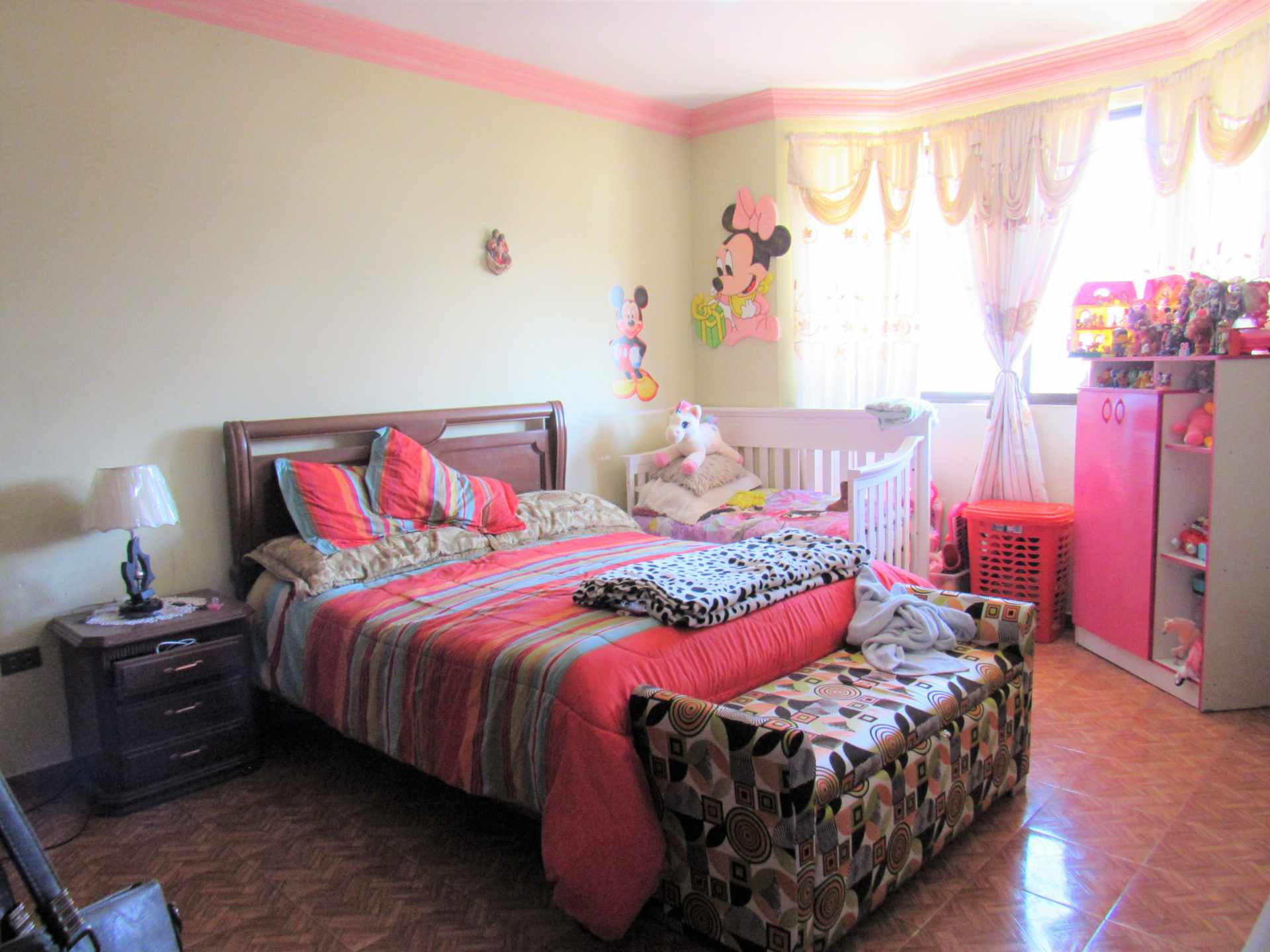 Casa en Colcapirhua en Cochabamba 10 dormitorios 5 baños 4 parqueos Foto 5