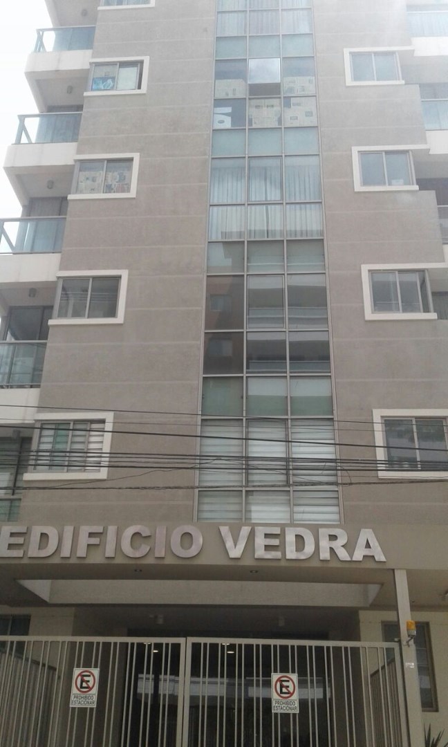 Departamento en VentaLanza entre Chuquisaca y Salamanca Edificio Vedra Foto 5