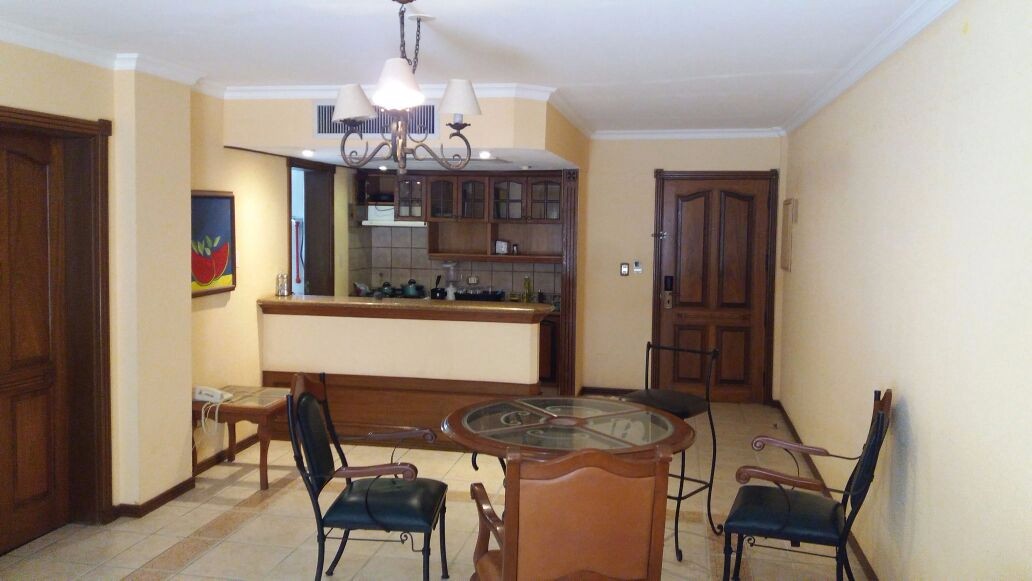 En Alquiler a $us 1,000 Foto 5