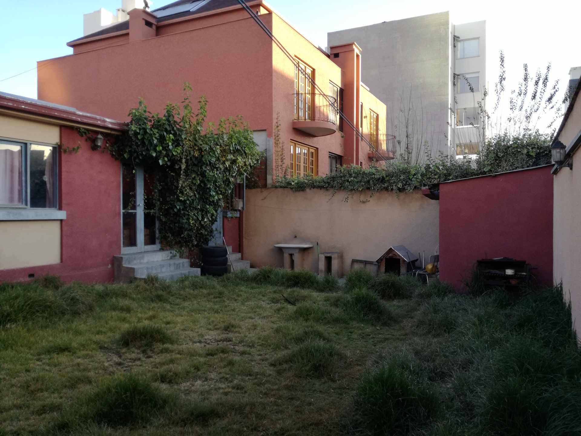Casa en VentaCalacoto, San Miguel, calle GABRIEL RENE MORENO Foto 4