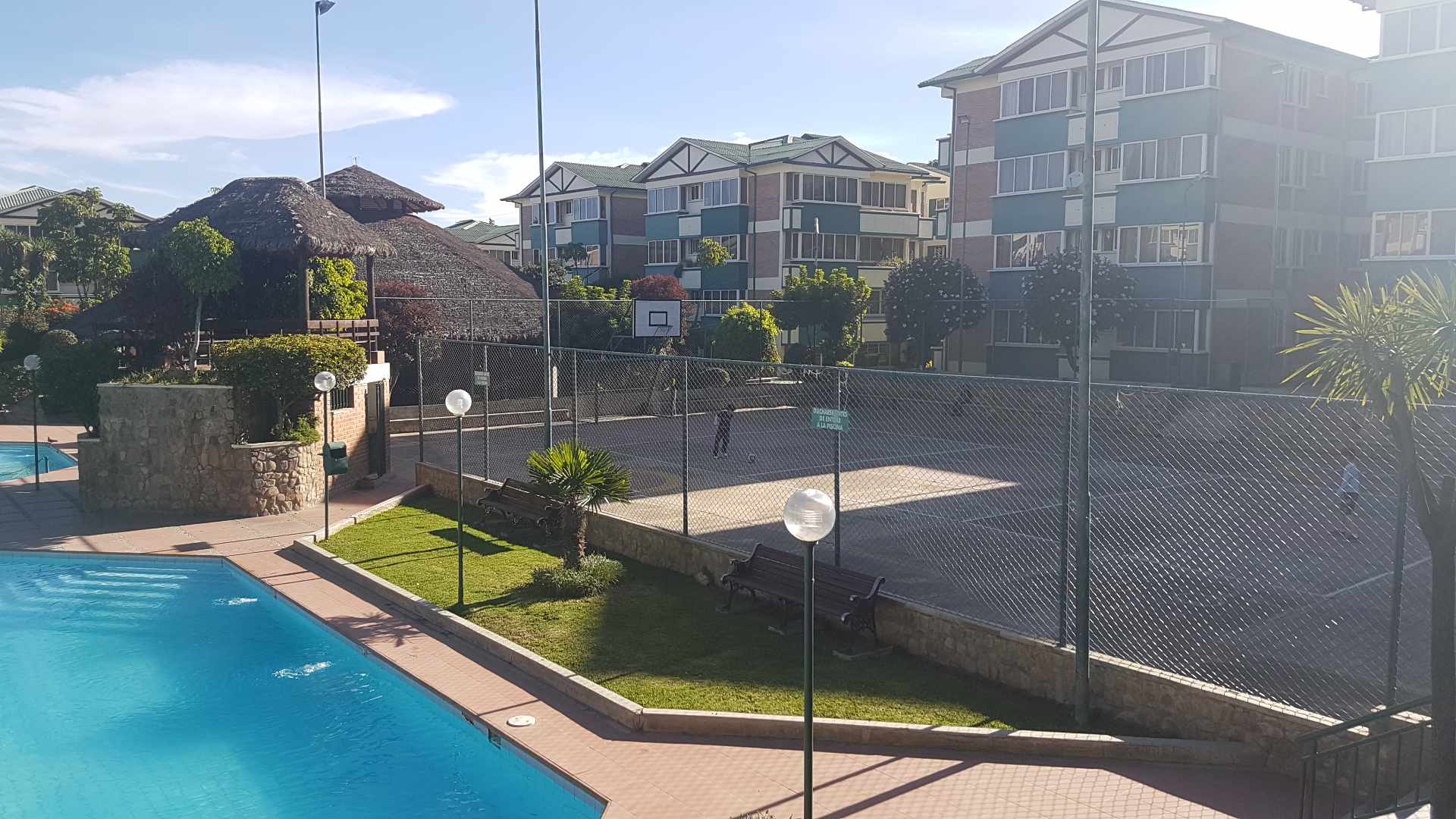 Departamento en AlquilerCondominio Horizonte Av. Circunvalación. Calle innominada 4 dormitorios 2 baños 1 parqueos Foto 10