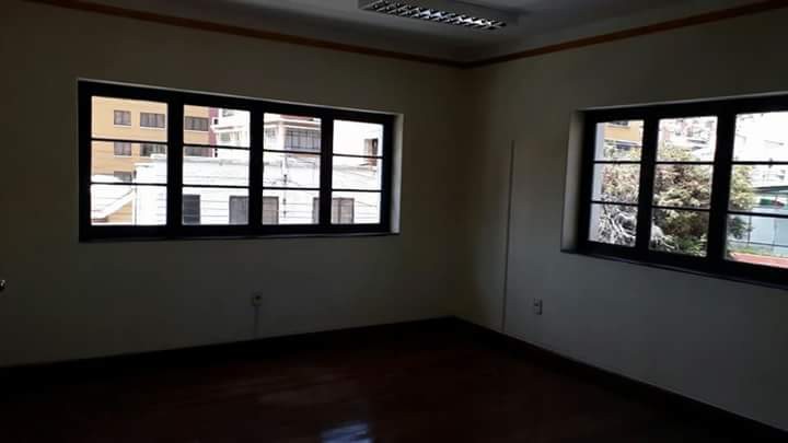 Casa en Miraflores en La Paz 11 dormitorios 7 baños 3 parqueos Foto 12