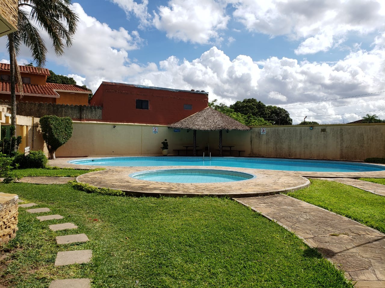 Departamento en Entre 1er y 2do anillo Este en Santa Cruz de la Sierra 3 dormitorios 2 baños 1 parqueos Foto 10