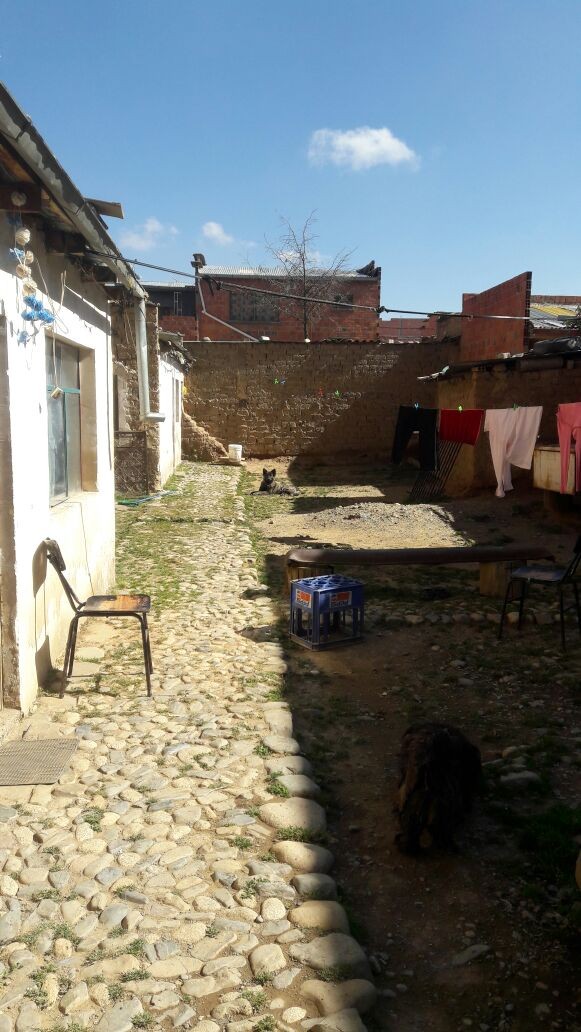 Casa en Los Andes en El Alto 4 dormitorios 1 baños  Foto 2
