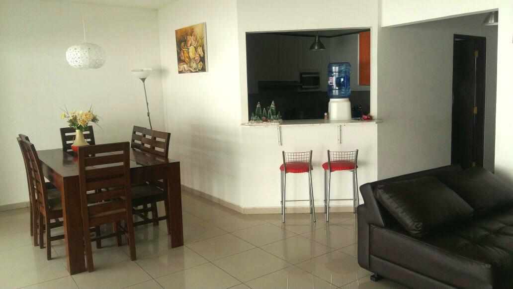 Casa en Entre 5to y 6to anillo Oeste en Santa Cruz de la Sierra 3 dormitorios 3 baños 2 parqueos Foto 8