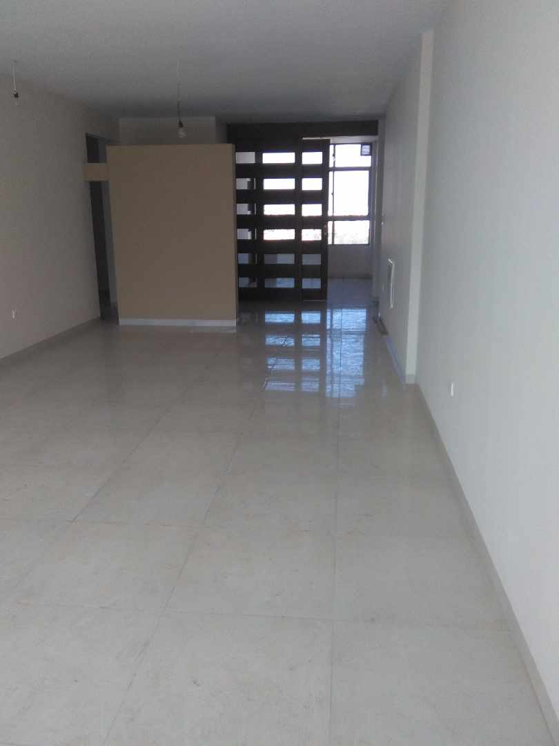 Departamento en VentaCala-Cala Man Cesped esquina Enrrique Arce Edificio San Francisco 3 dormitorios 3 baños 1 parqueos Foto 3