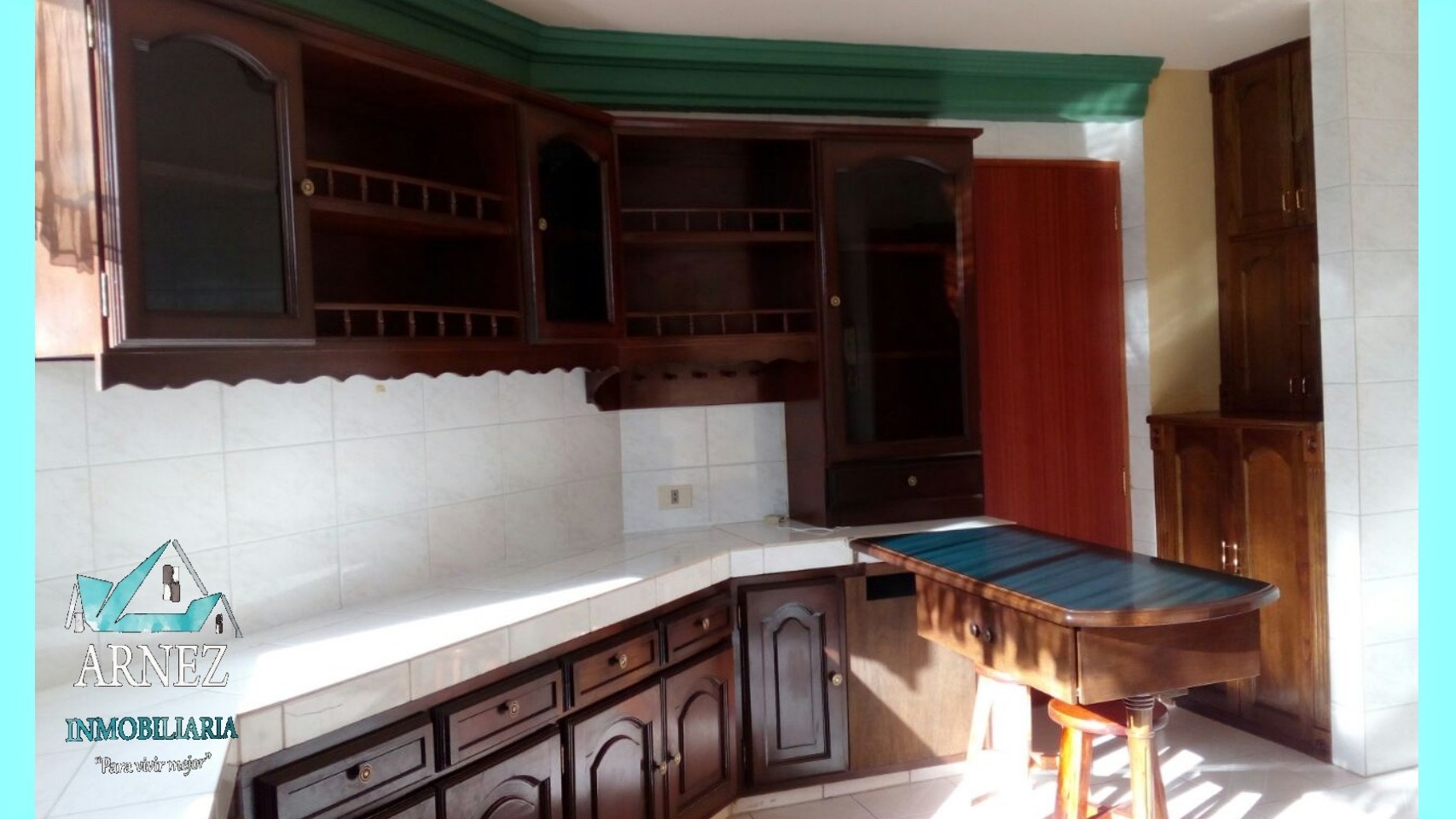 En Alquiler a $us 700 Foto 3