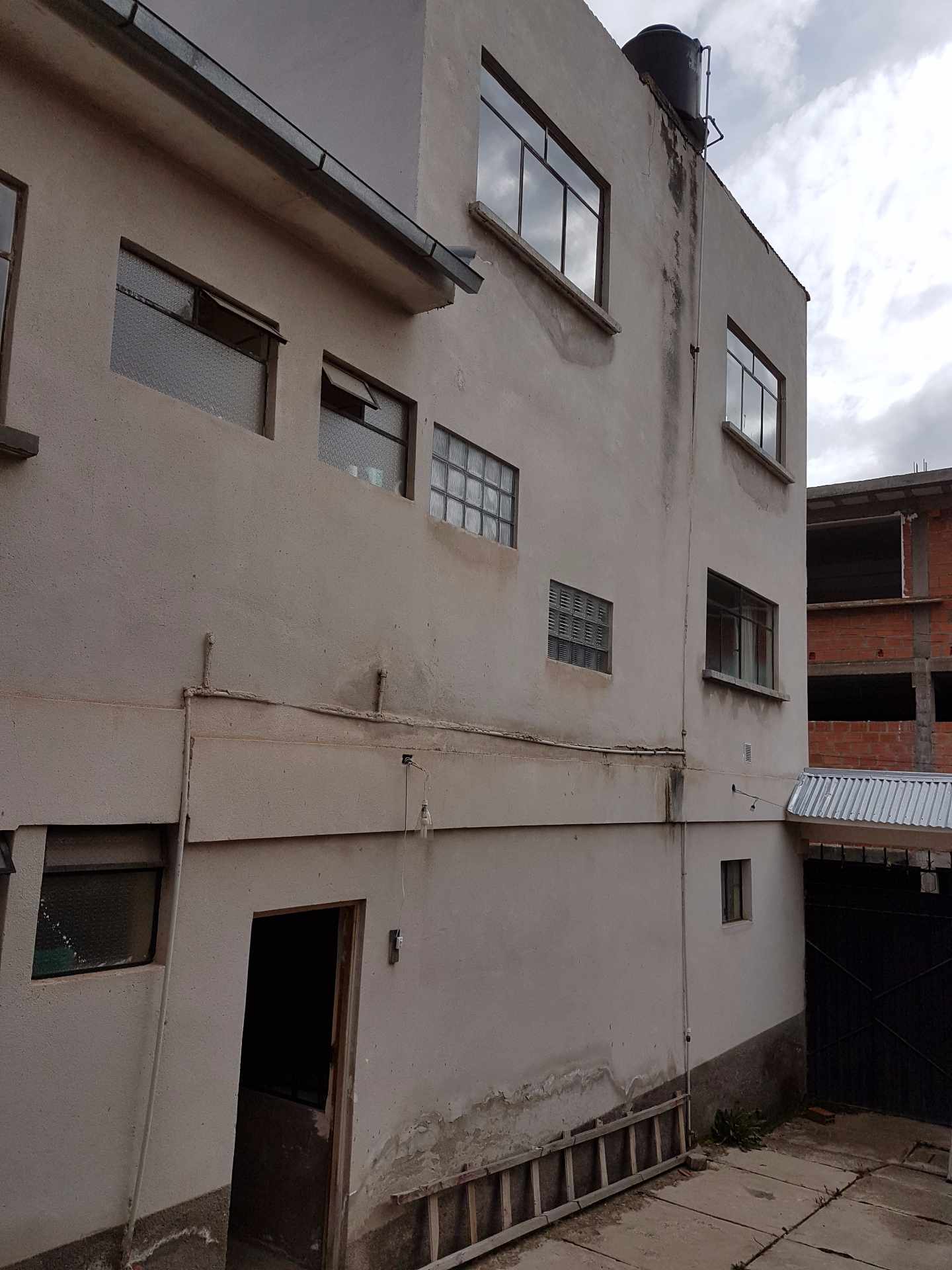 Casa en VentaCalle Luis Rios esq. pasaje Illimani Nro. 29, Zona Munaypata Foto 3