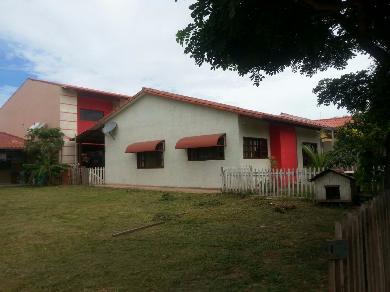 Casa en VentaVendo casa frente a la universidad evangélica avenida miguel servet  en 118.000$ ref. 73976078 Foto 1