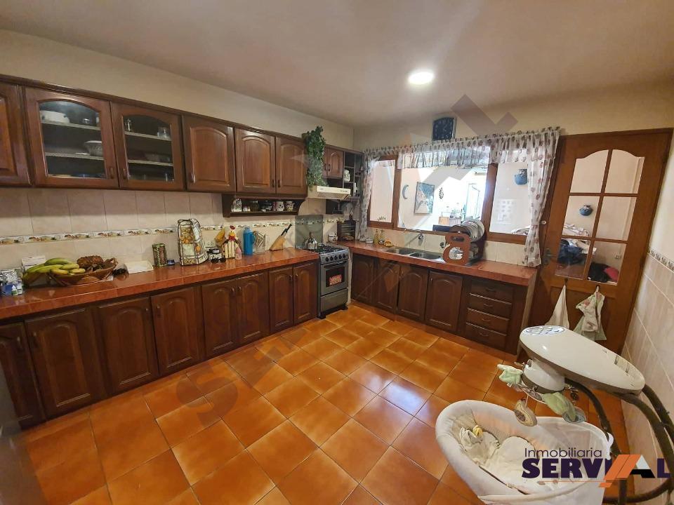 Casa CASA EN VENTA CON DEPARTAMENTO AUXILIAR INMEDIACIONES DEL KM 5 AV. CIRCUNVALACIÓN Foto 7