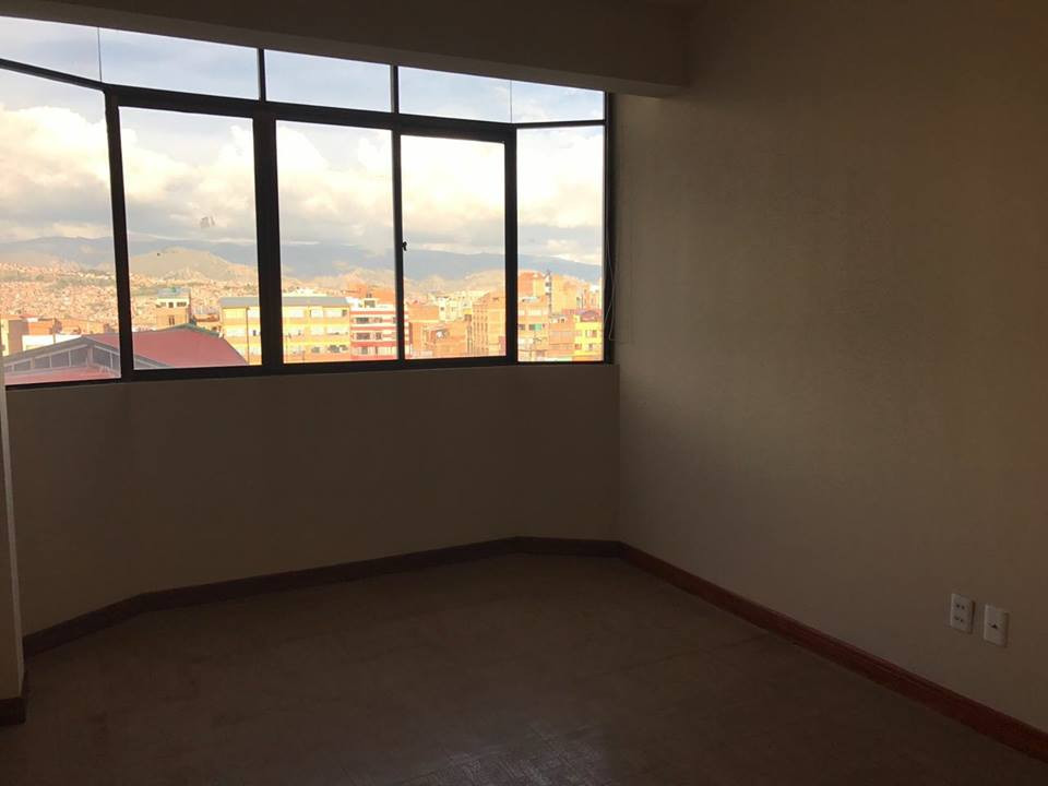 Departamento en Tembladerani en La Paz 2 dormitorios 1 baños  Foto 3