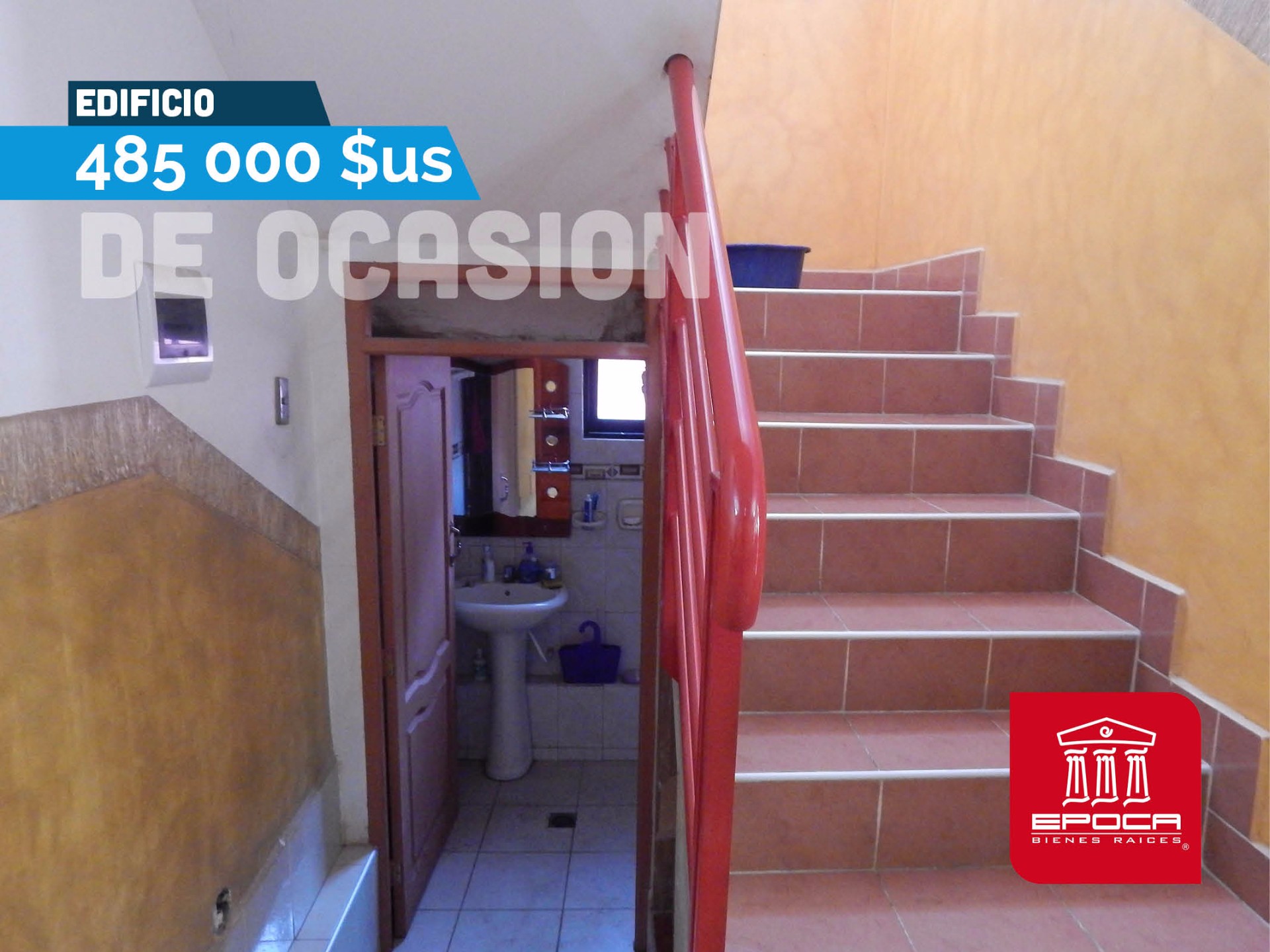 Casa en VentaAvenida petrolera km 3.5 Barrio Universitario, Vendo edificio 3  plantas de 1 suite 2 dormitorios (cada piso) 9 dormitorios 6 baños 4 parqueos Foto 12