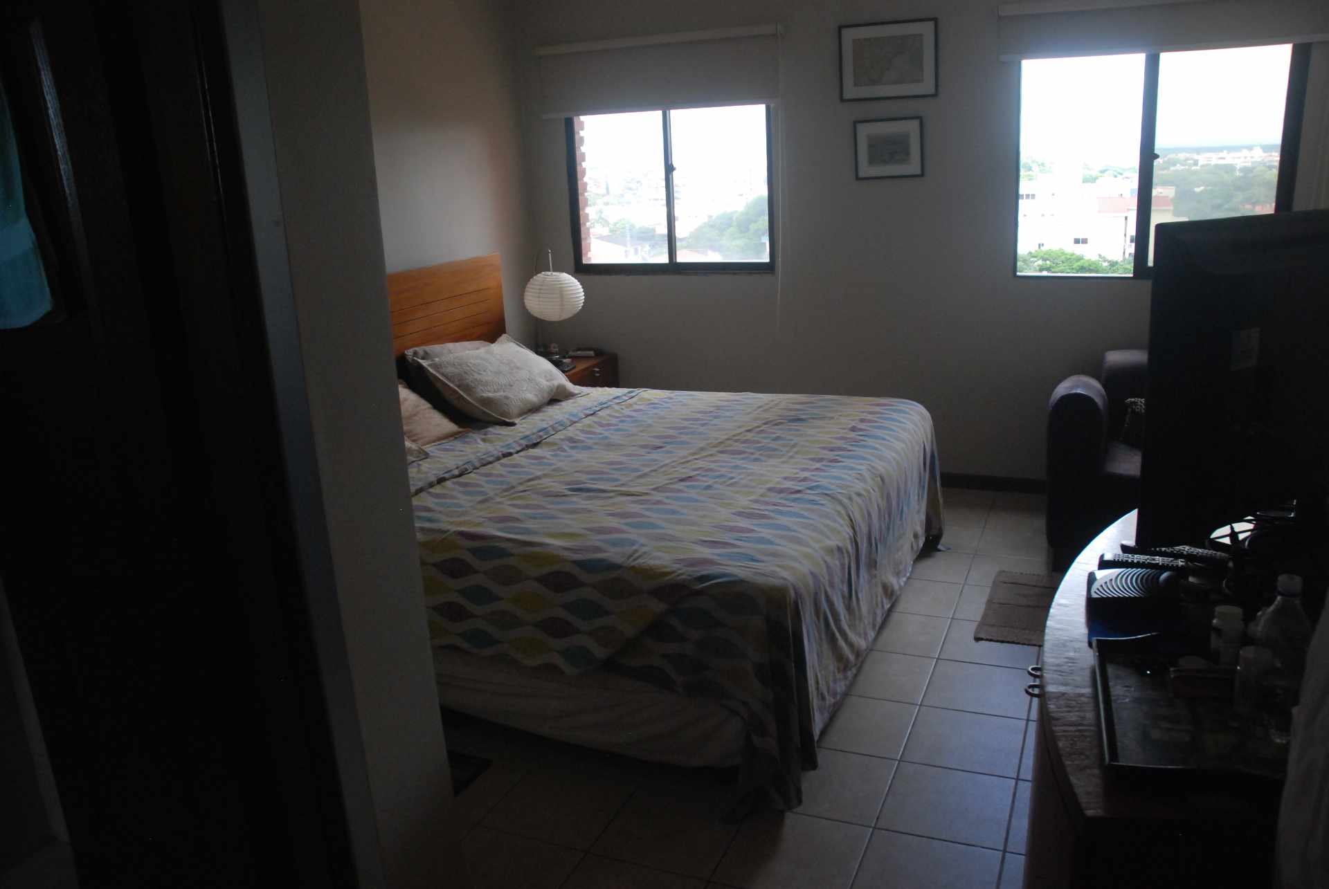 Departamento en VentaCalle Libertad cerca calle Andres Ibañez 3 dormitorios 5 baños 1 parqueos Foto 11