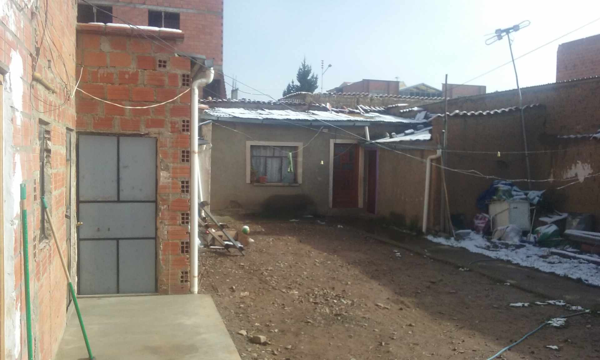 Casa en Los Andes en El Alto 3 dormitorios 1 baños 5 parqueos Foto 8