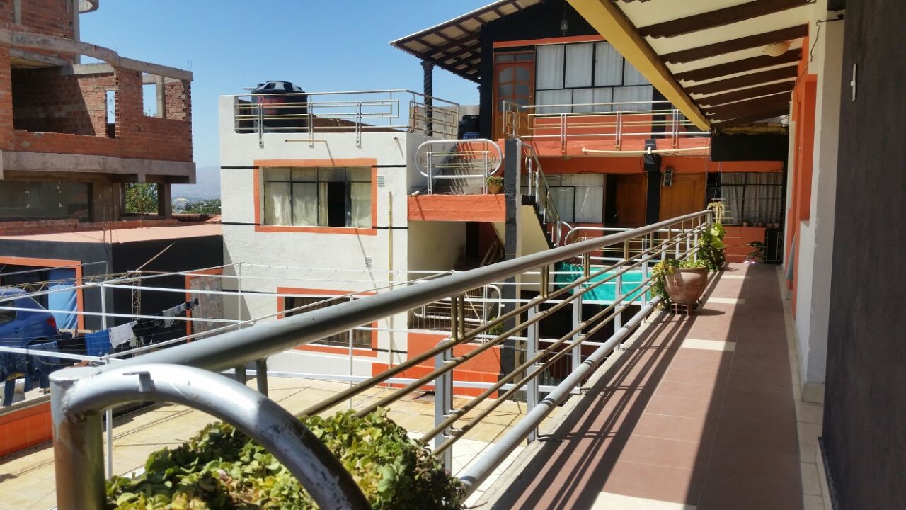 Casa en Mayorazgo en Cochabamba 26 dormitorios 5 baños 2 parqueos Foto 2