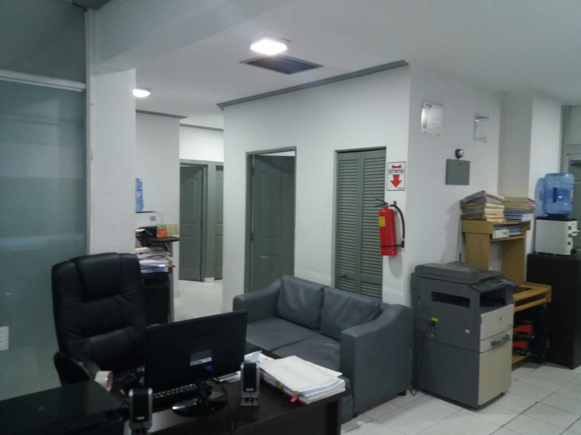 Oficina Ave. Monseñor Rivero #359 Edif. Milenio Foto 26