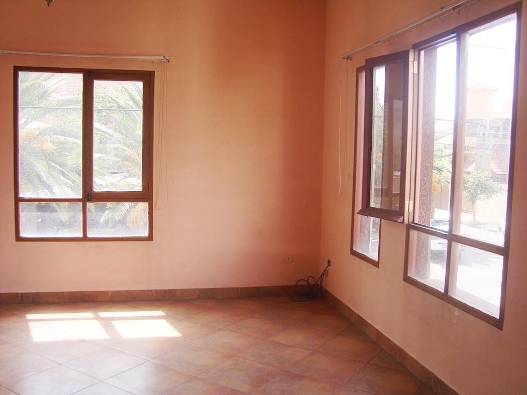 Casa en Villa Busch en Cochabamba 7 dormitorios 5 baños 3 parqueos Foto 6