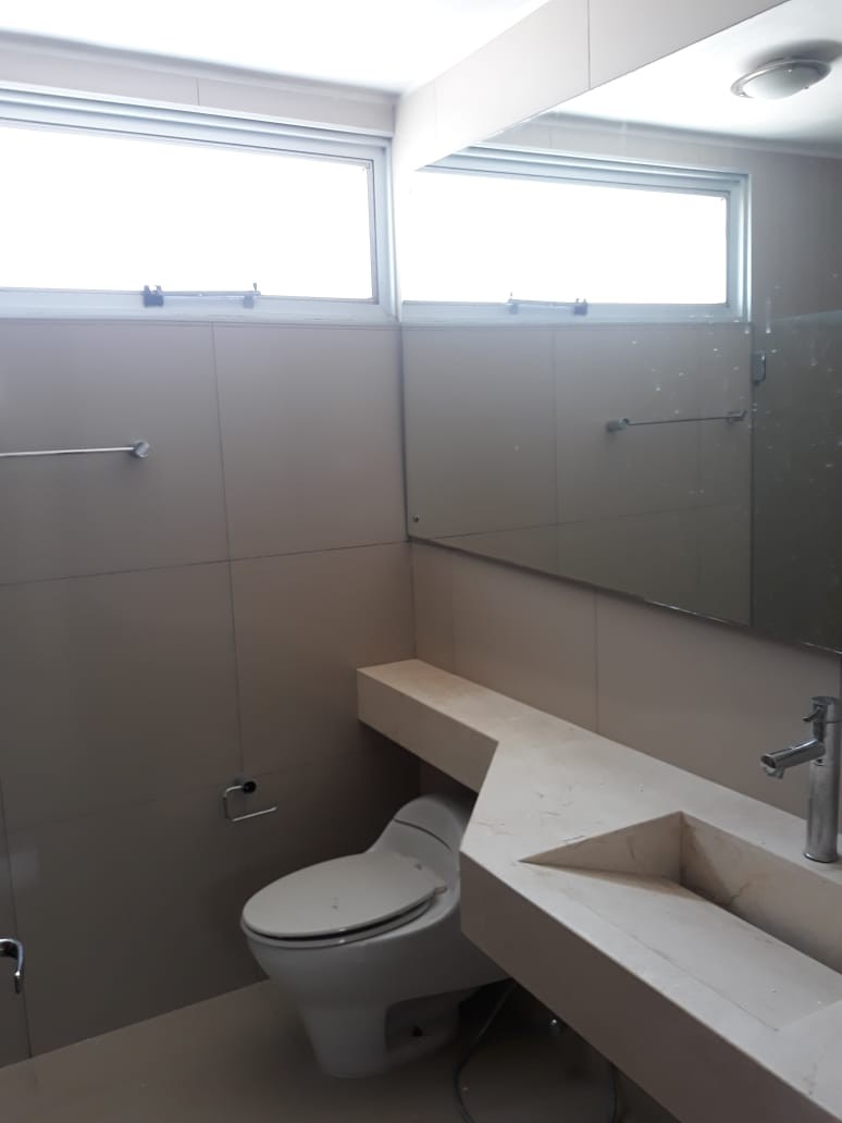 Departamento en AlquilerCONDOMINIO EQUIPETROL 2 en Canal Isuto entre 2do. y 3er. anillo 3 dormitorios 3 baños 2 parqueos Foto 16