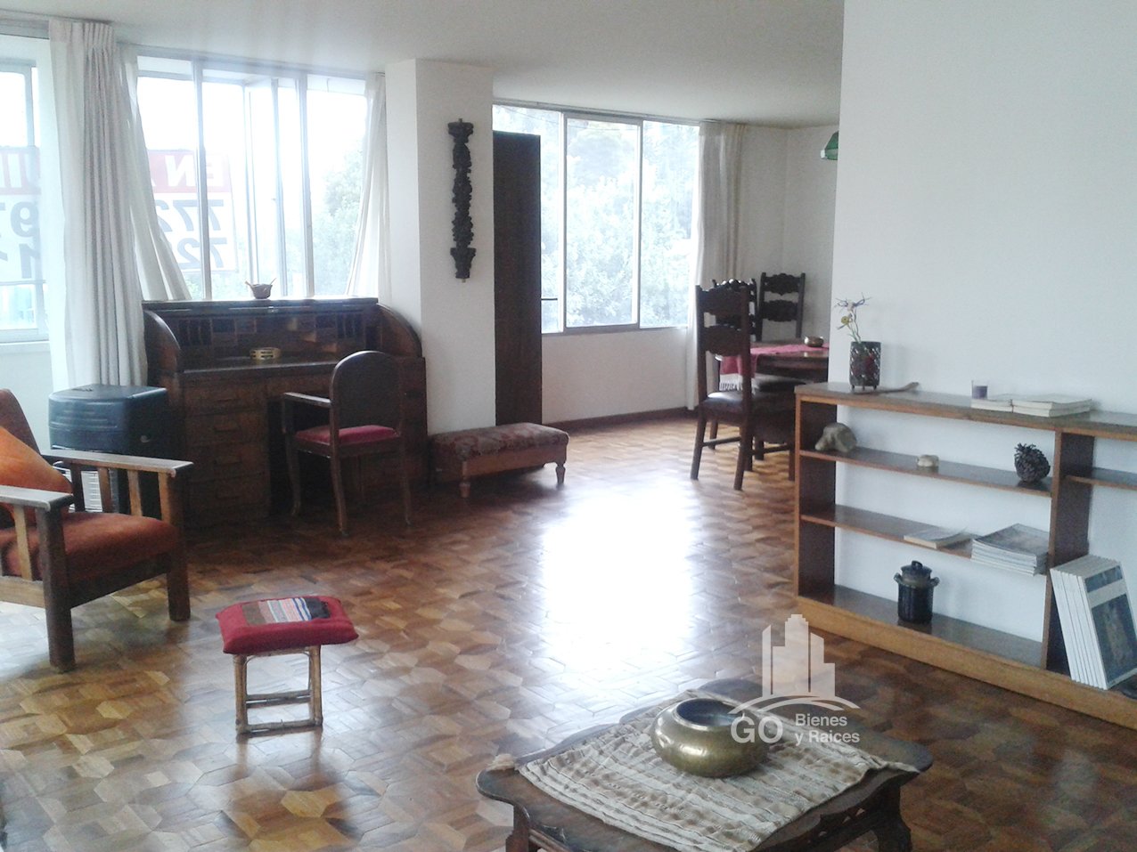 Departamento en Sopocachi en La Paz 3 dormitorios 4 baños 1 parqueos Foto 2