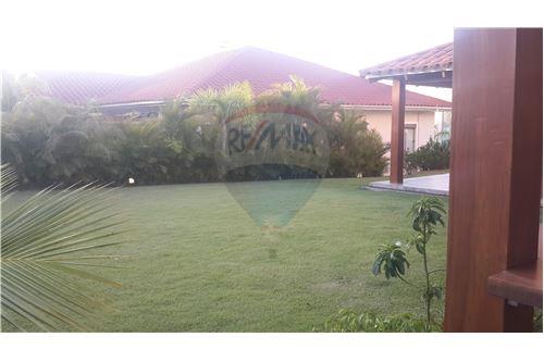 Casa en Urubó en Santa Cruz de la Sierra 12 dormitorios 4 baños 1 parqueos Foto 2