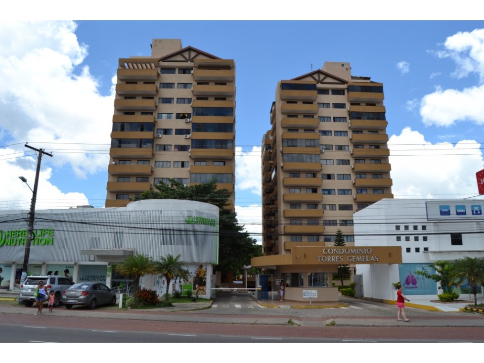 Departamento en VentaDEPARTAMENTO EN VENTA COND. TORRES GEMELAS 3 dormitorios 4 baños 2 parqueos Foto 1