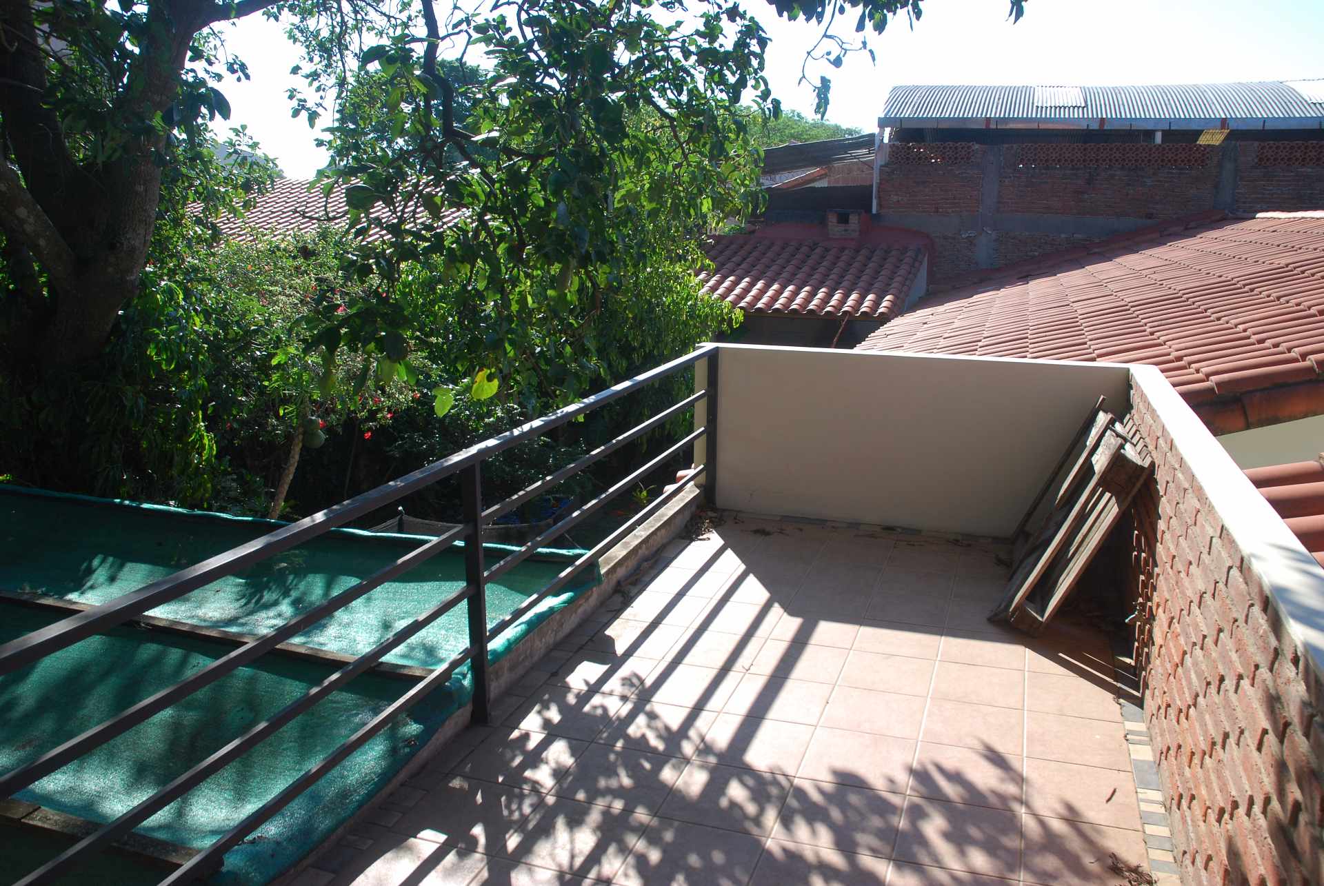 Casa en Entre 4to y 5to anillo Oeste en Santa Cruz de la Sierra 4 dormitorios 2 baños 2 parqueos Foto 11