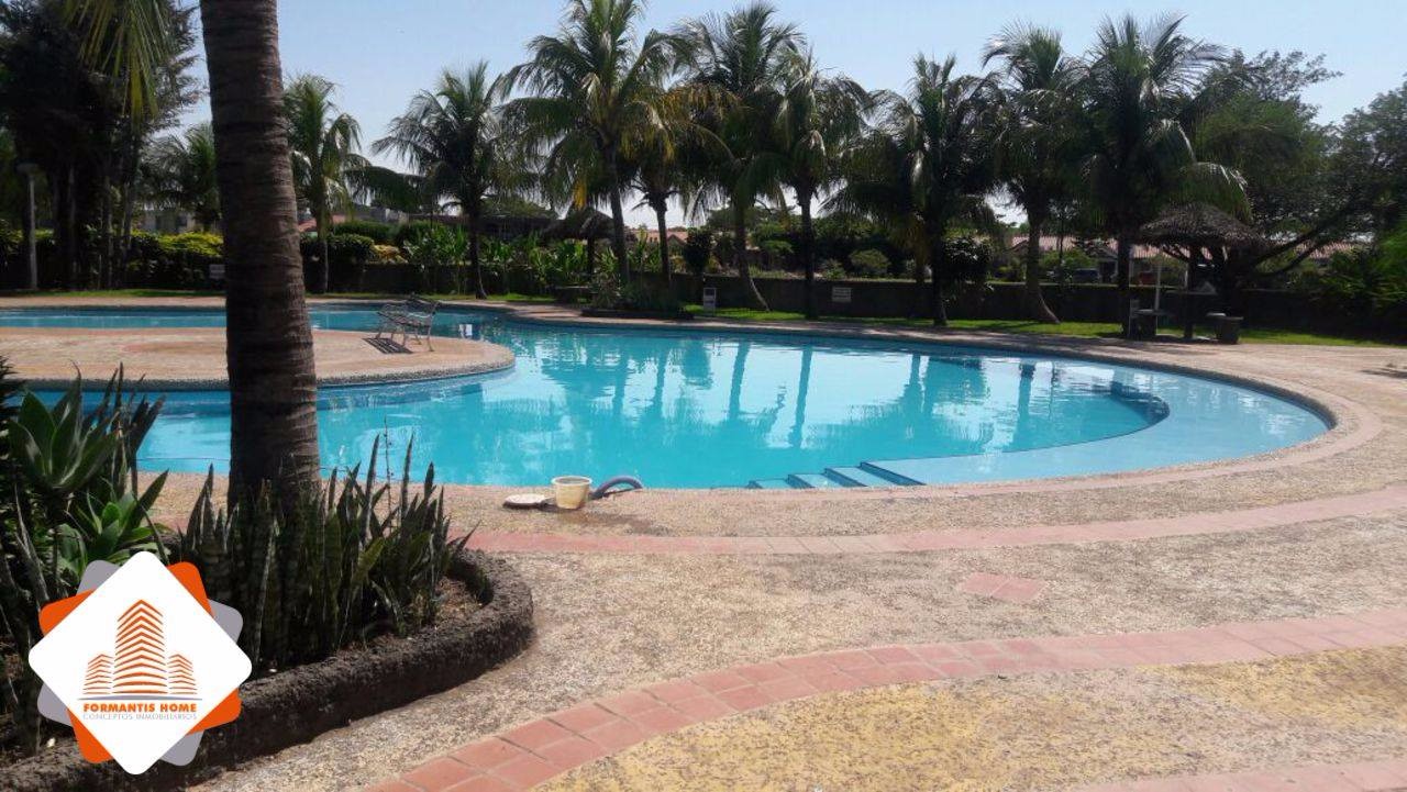 Casa en Carretera Cotoca en Santa Cruz de la Sierra 3 dormitorios 3 baños 1 parqueos Foto 9