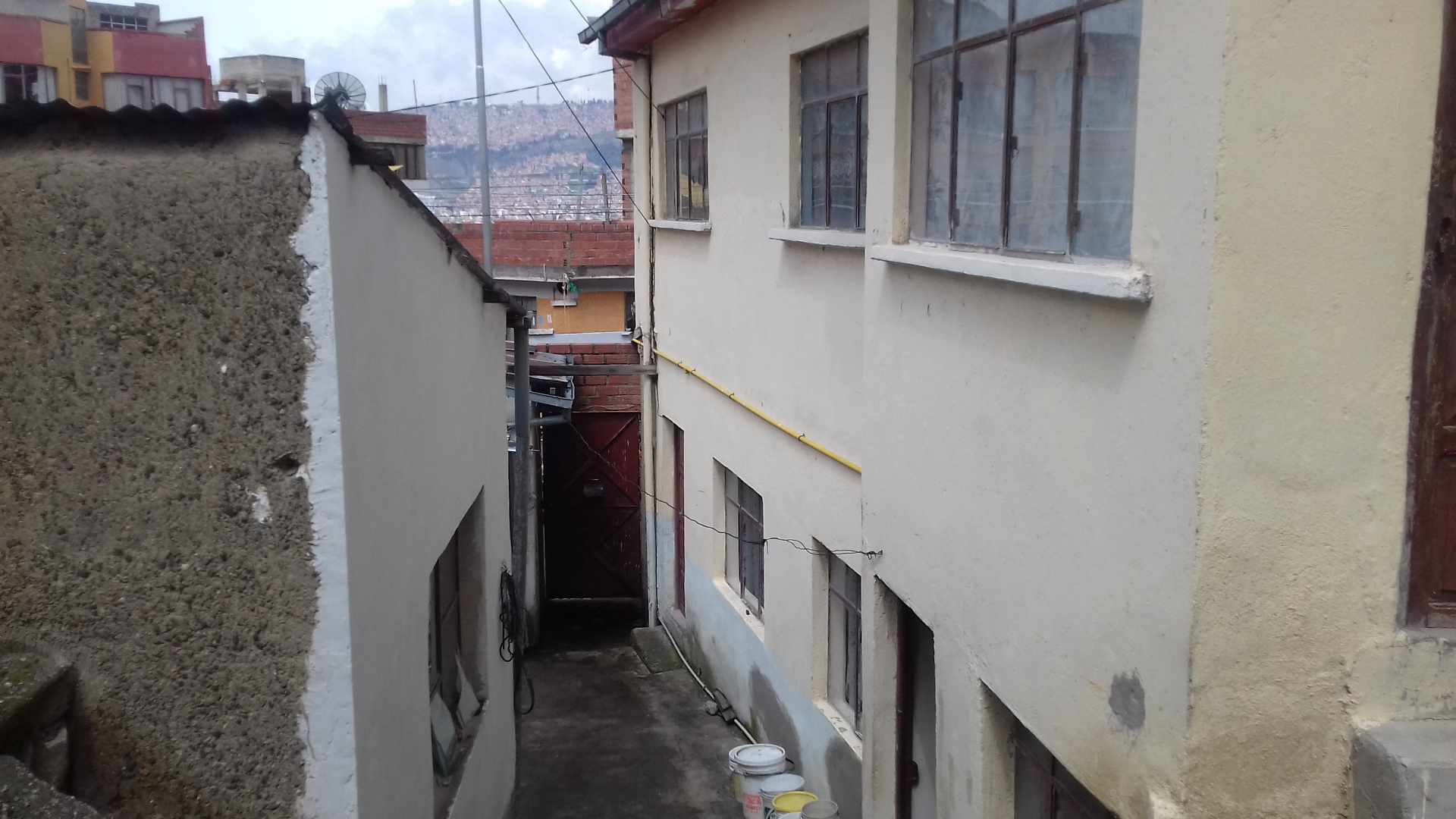 Casa en VentaVilla Copacabana. Av. Circunvalación (Calle calvo y Portocarrero) Foto 2