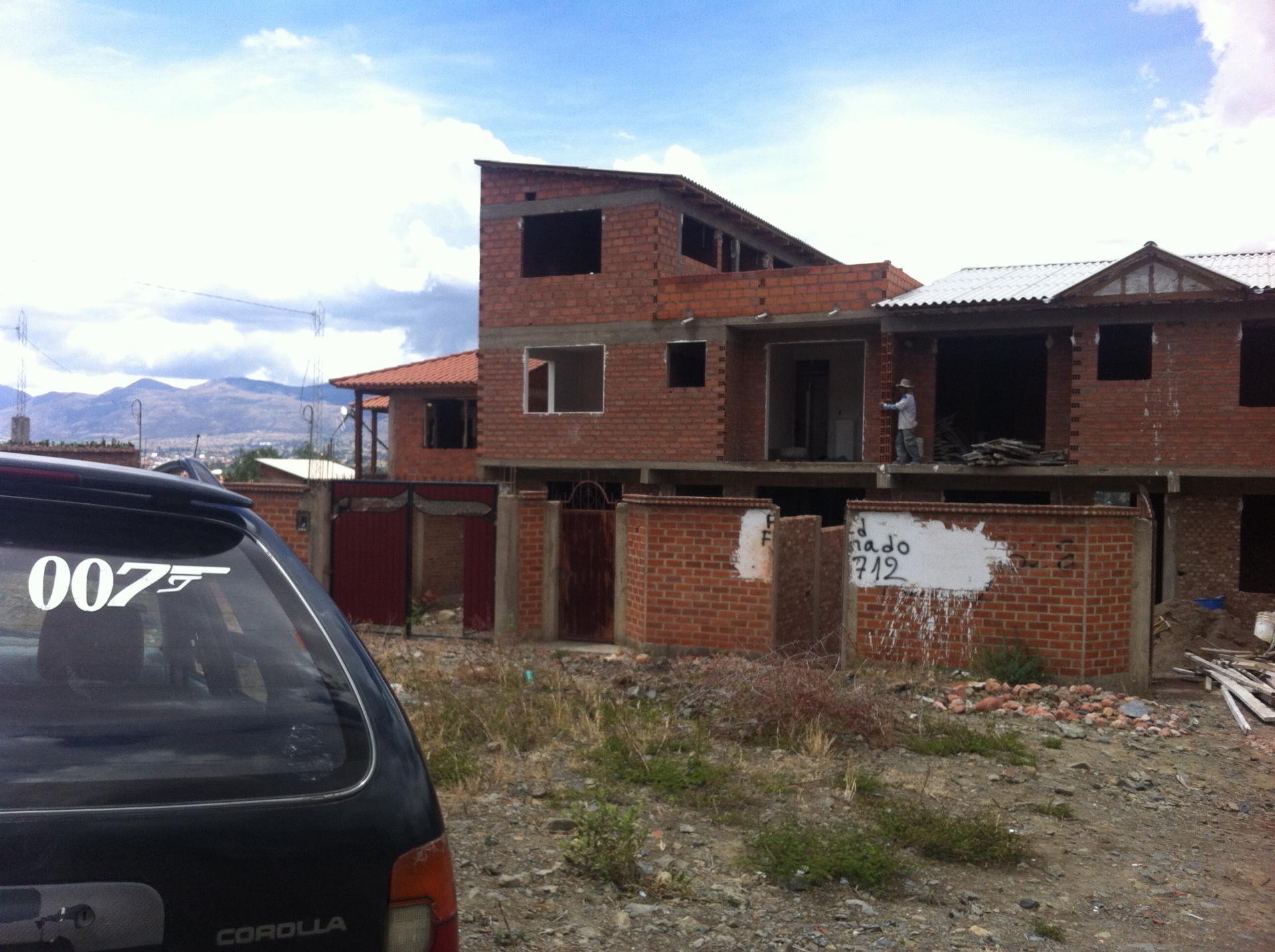 Casa en VentaKm 7 y 1/2 hacia sacaba,, Huayllani norte, zona Guadalupe -urbanización DID,,,más claro para ubicarse 3 cuadras bajando de la av. Circunvalación . Foto 1