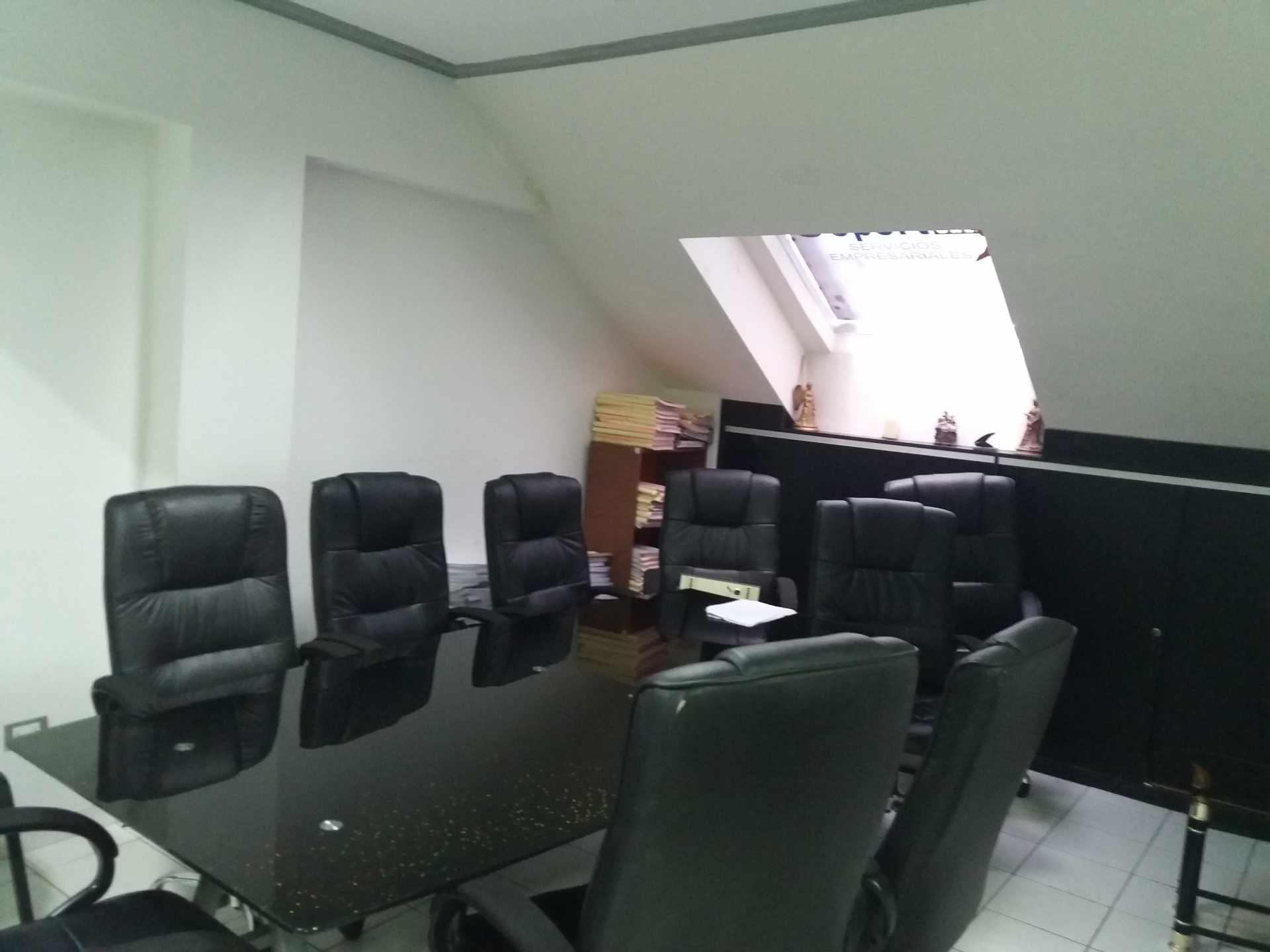 Oficina Ave. Monseñor Rivero #359 Edif. Milenio Foto 2