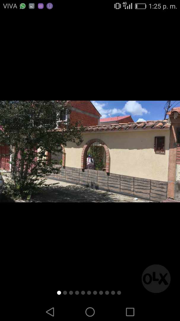 Casa en SENAC en Tarija 2 dormitorios 2 baños 2 parqueos Foto 2