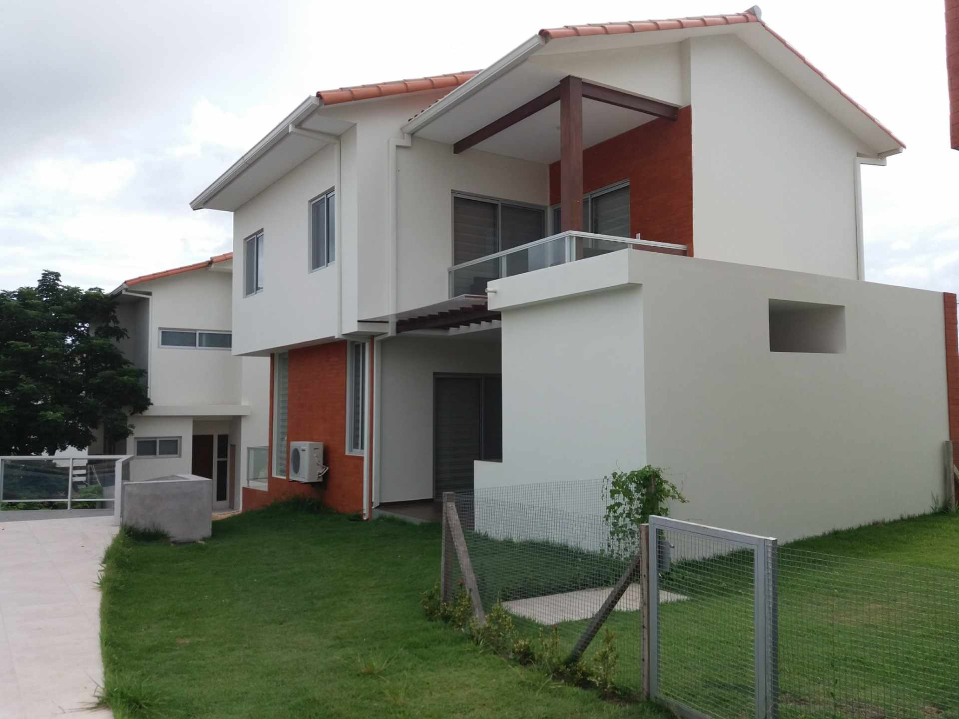 Casa en VentaVilla Bonita, Urubó. Foto 11