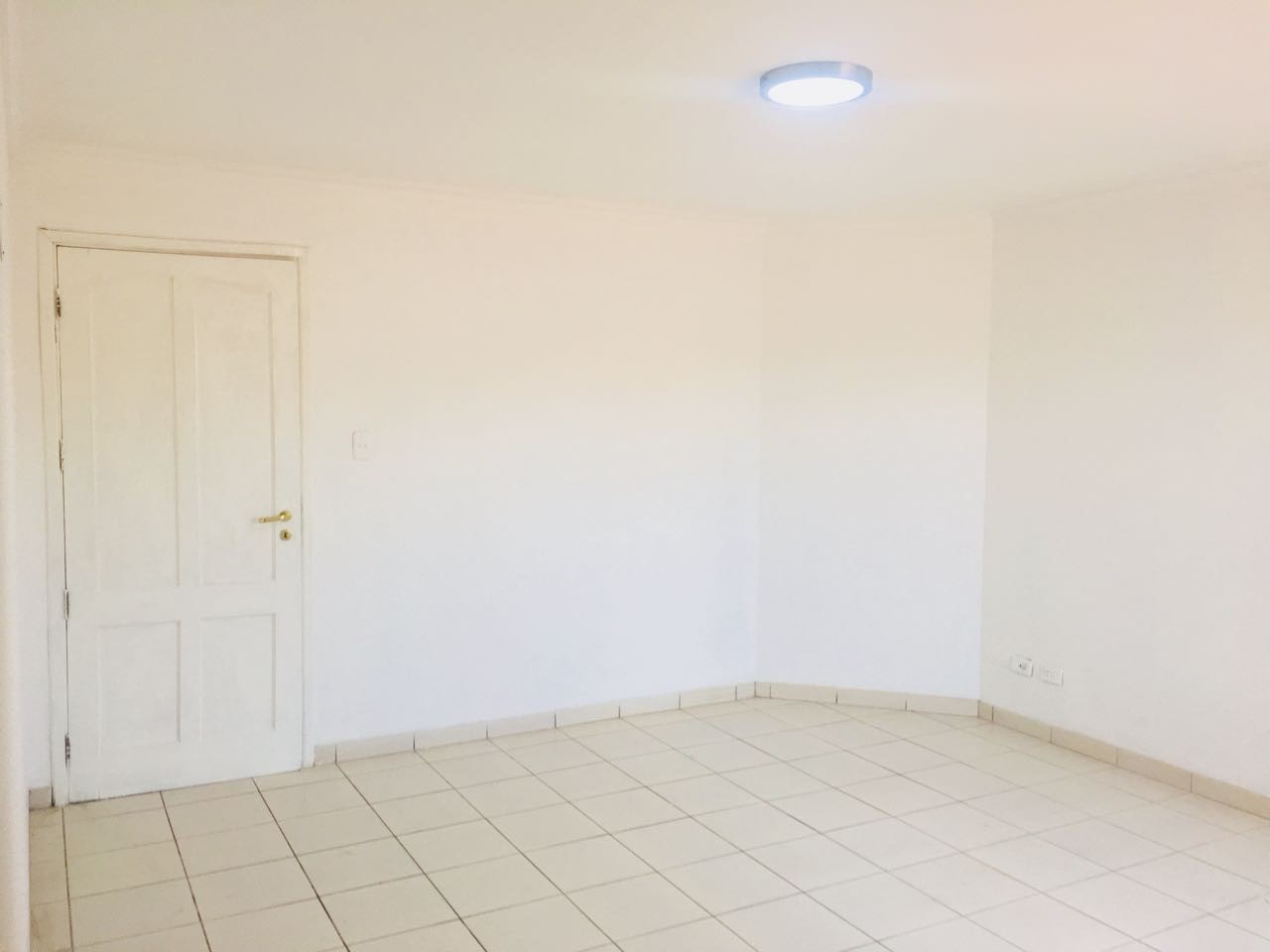 Departamento en AlquilerCondominio Génesis (7mo anillo Av. Banzer) Foto 1