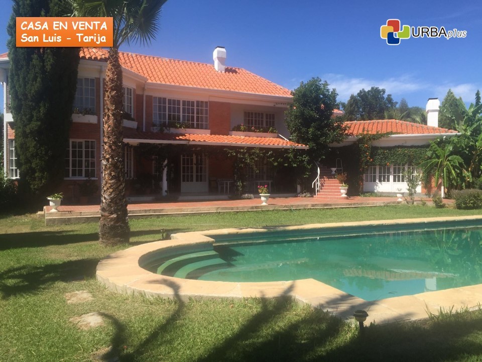Casa en San Luis en Tarija 7 dormitorios 8 baños 20 parqueos Foto 2