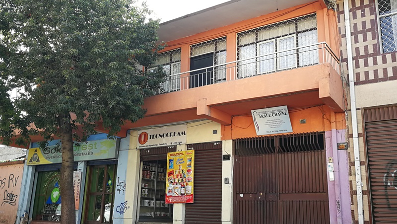 Oficina en AlquilerCalle Venezuela y Calle 16 de Julio 8 dormitorios 3 baños  Foto 8