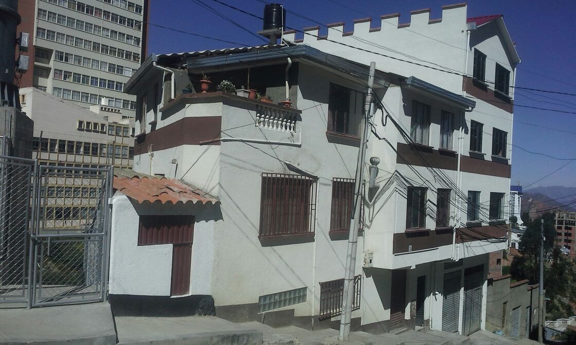 Departamento Calle Victor Eduardo Nª 2401, Miraflores La Paz Foto 3