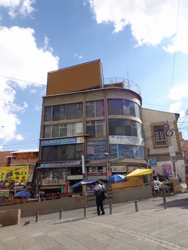 Local comercial en Centro en La Paz  2 baños  Foto 2
