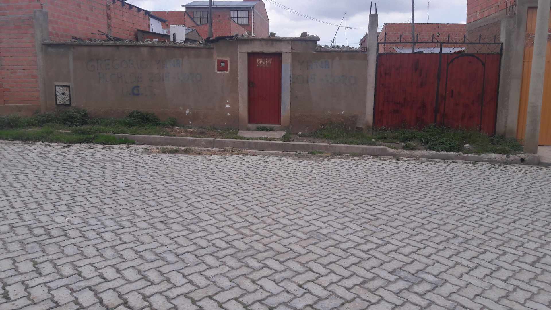 Casa VILLA ALEMANIA, CALLE 5, CERCA A LA RADIO SAN GABRIEL - PLAZA DE LA CRUZ. Foto 2