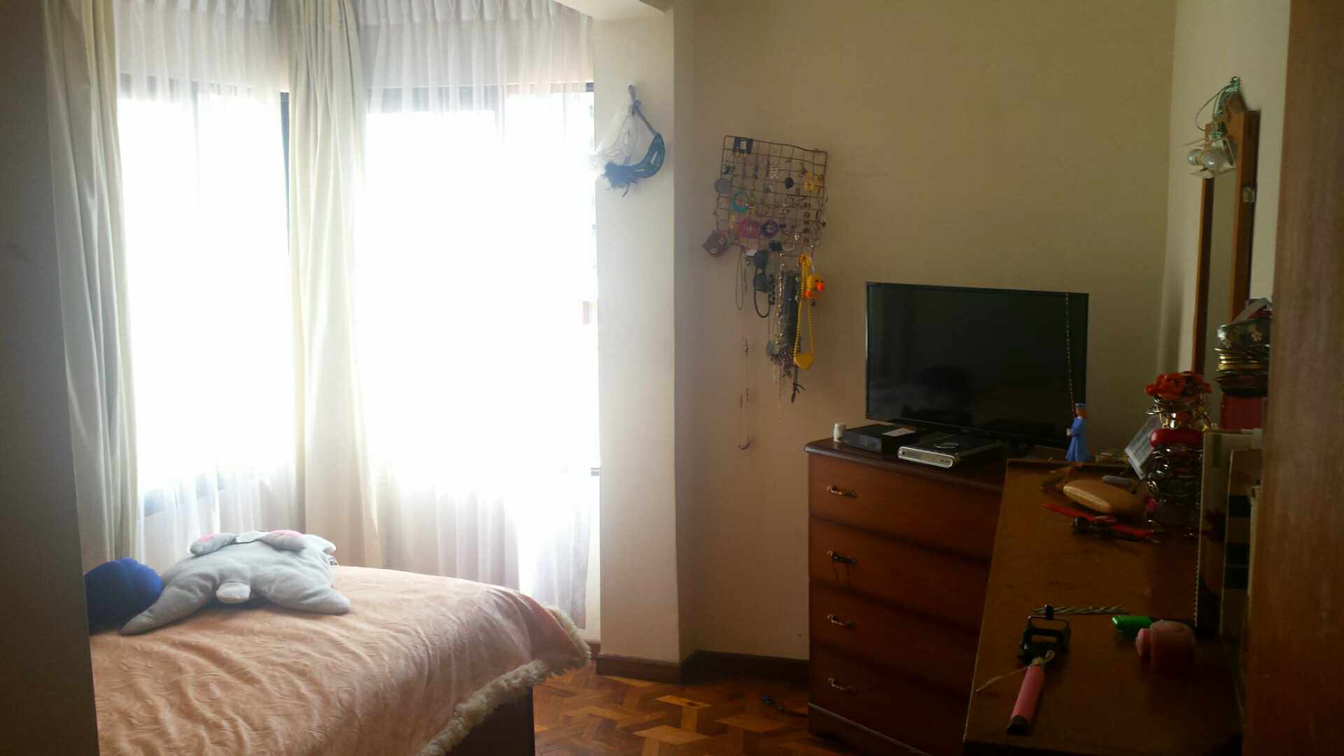 Casa en Seguencoma en La Paz 5 dormitorios 3 baños 4 parqueos Foto 9