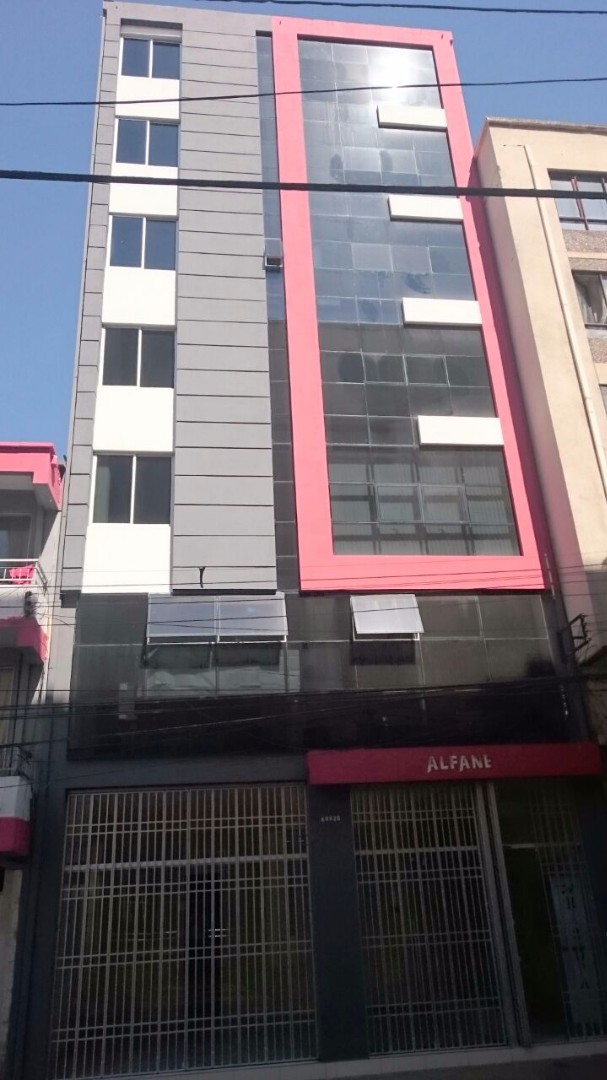 Oficina en VentaCalle Ecuador entre 16 de julio y Oquendo 1 dormitorios 1 baños  Foto 1