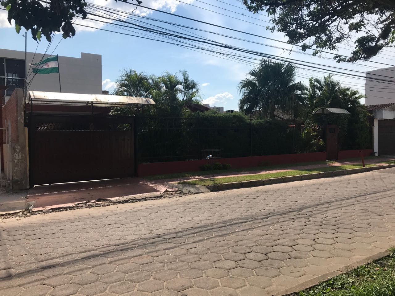 Casa en AlquilerBarrio Sirari Calle Flamboyano  Foto 17