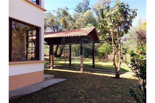 En Alquiler a $us 700 Foto 1