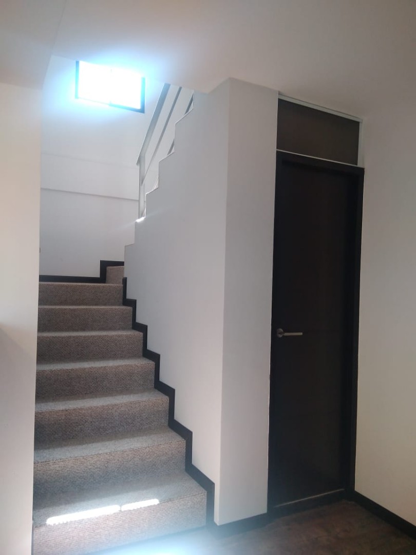 Casa en Achumani en La Paz 3 dormitorios 4 baños 3 parqueos Foto 17