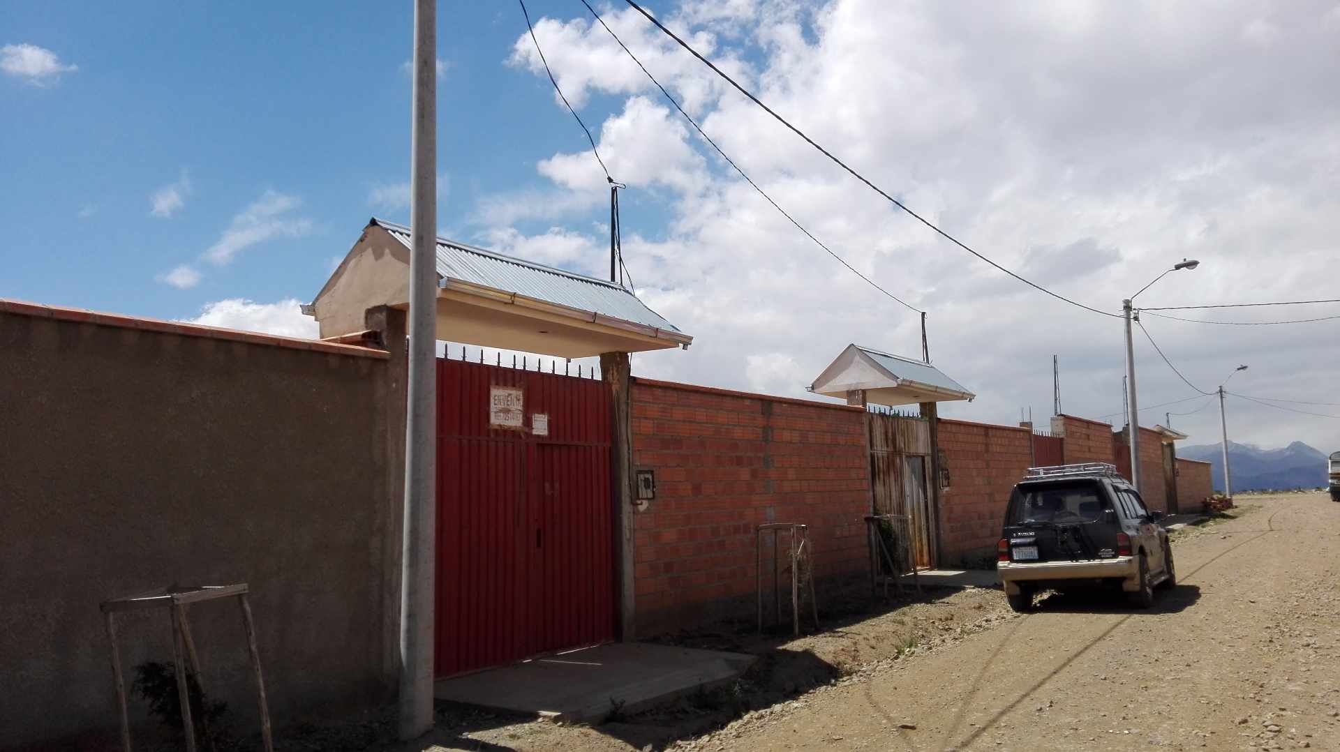 Casa en Los Andes en El Alto 3 dormitorios 1 baños 2 parqueos Foto 1