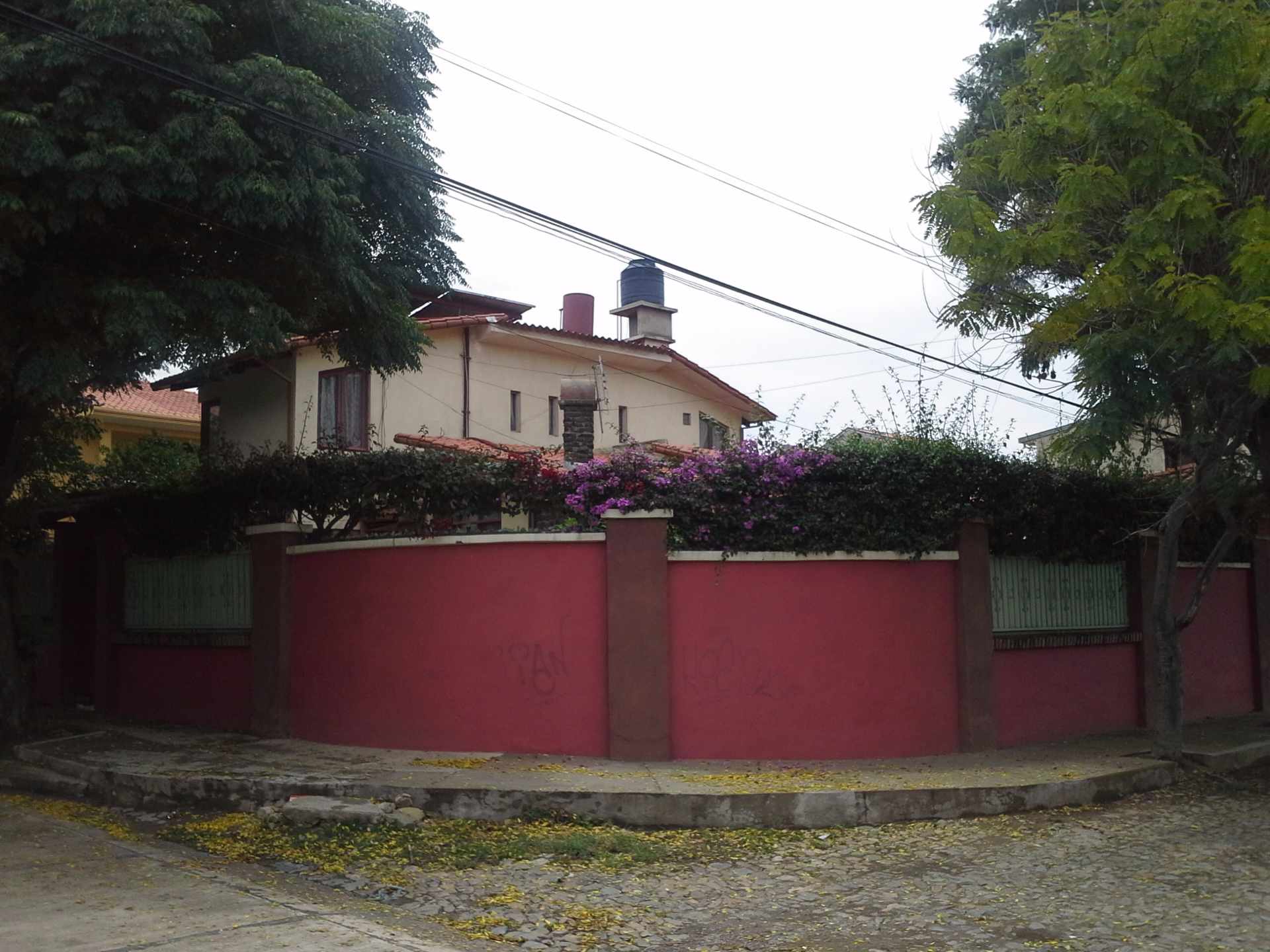 Casa en VentaC/venezuela esquina mejico ZONA EL CASTILLO Foto 14