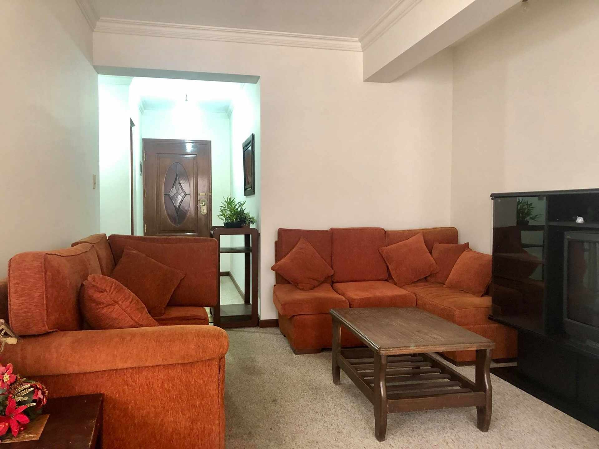 Departamento en Queru Queru en Cochabamba 2 dormitorios 4 baños  Foto 3