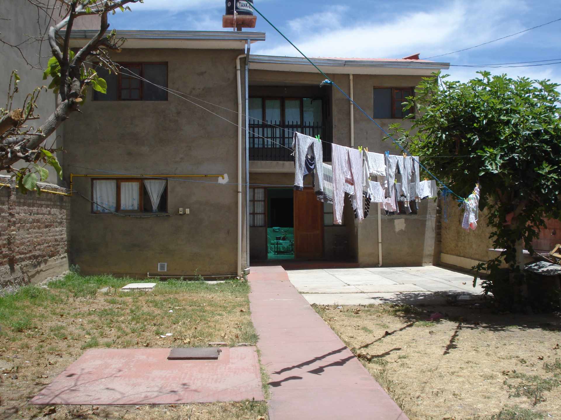 Casa en Temporal en Cochabamba 5 dormitorios 3 baños 7 parqueos Foto 9